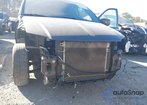 2018 Dodge Grand Caravan Sxt z USA, uszkodzony, nr VIN 2C4RDGCG6JR298767